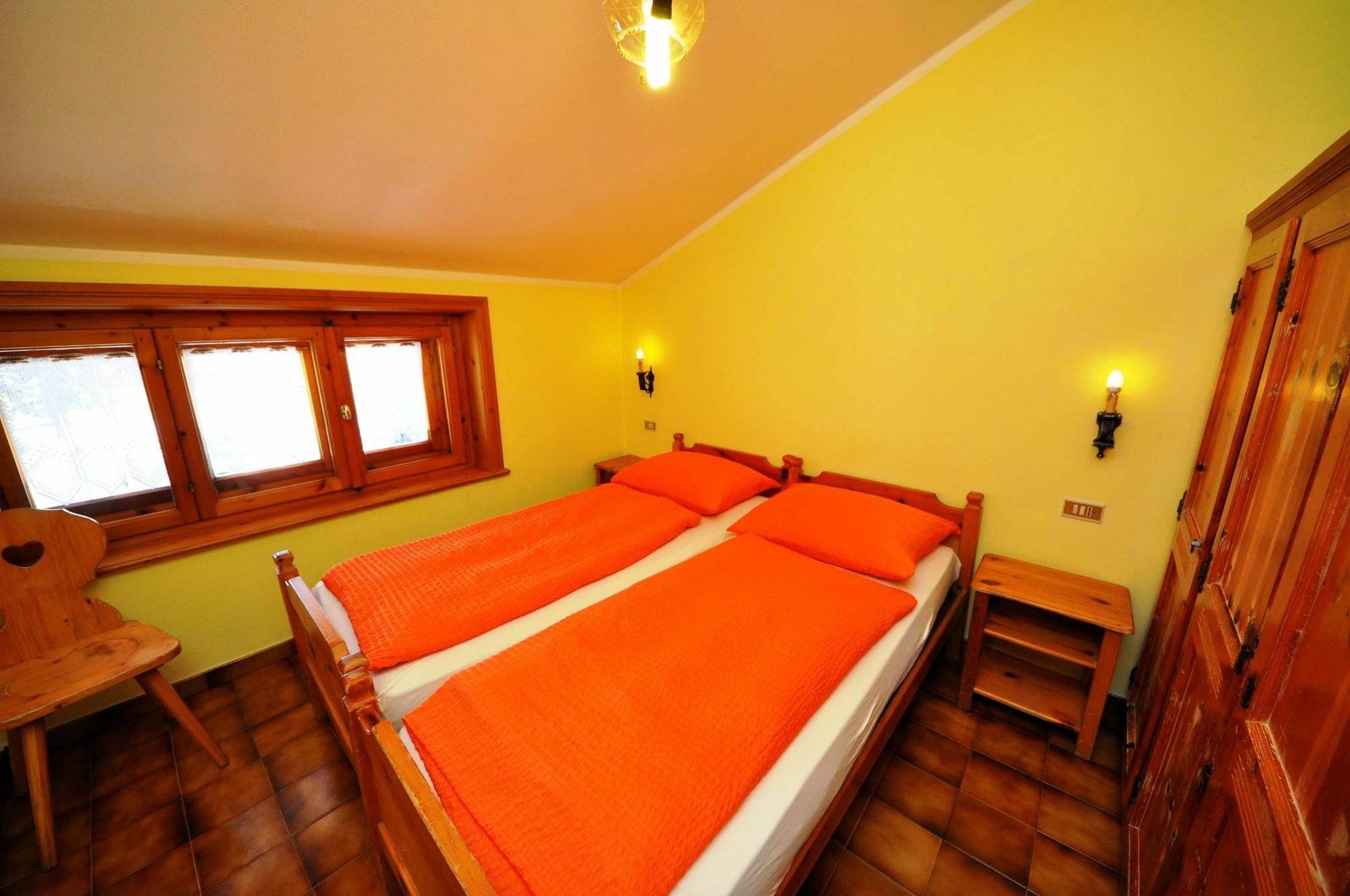 Residence Casa Longa By Livigno Accomodation Extérieur photo